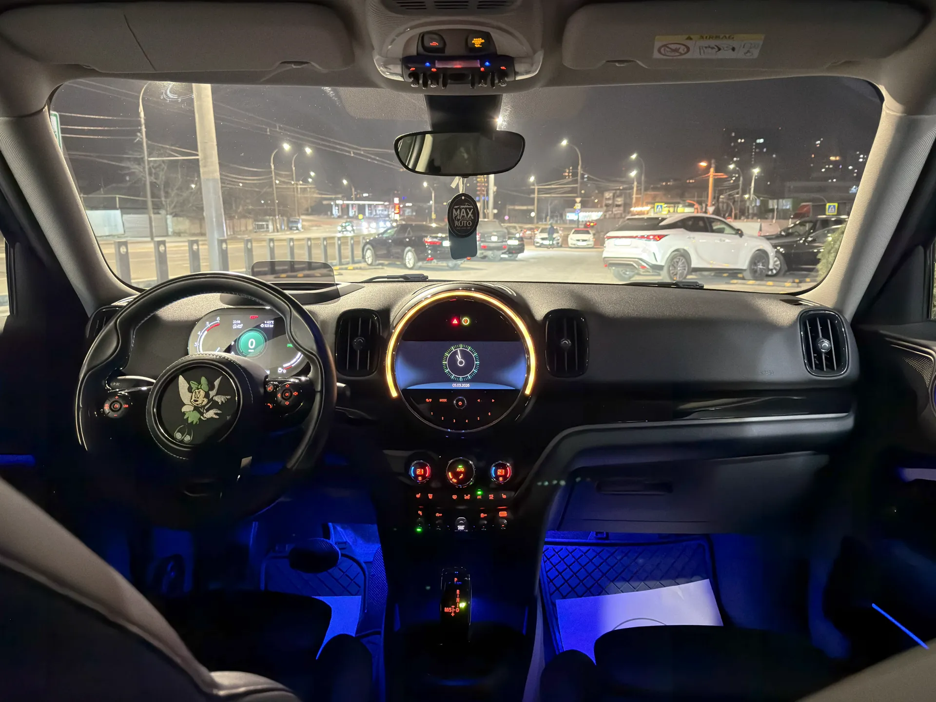 Închiriere MINI Cooper D în Moldova - AutoTerra