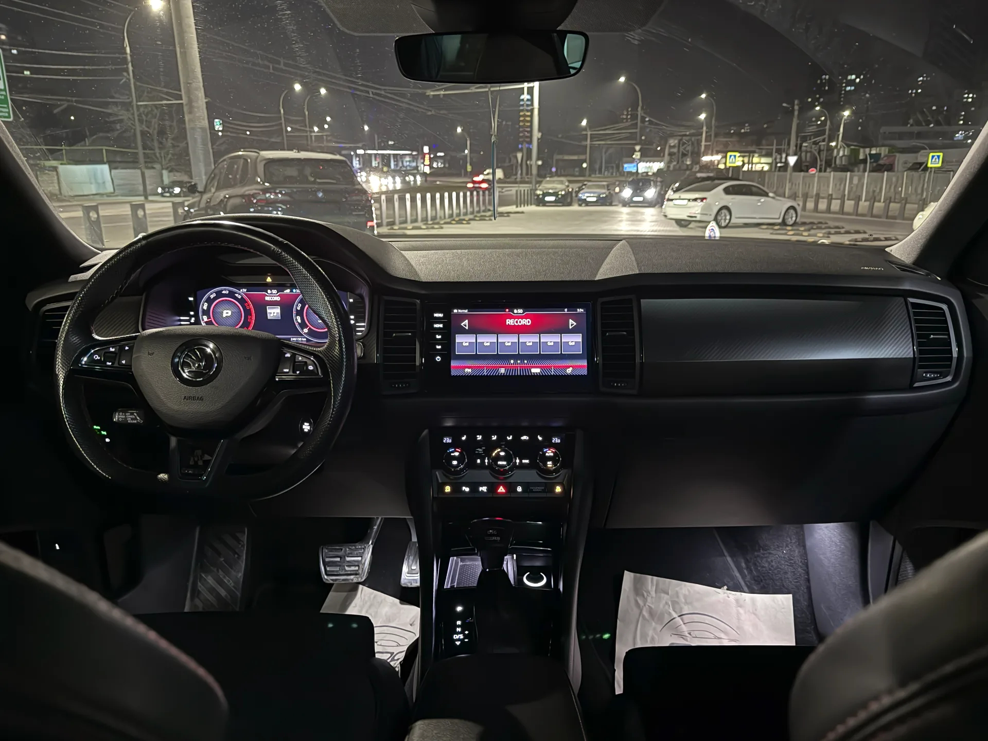 Închiriere Škoda Kodiaq vRS în Moldova - AutoTerra